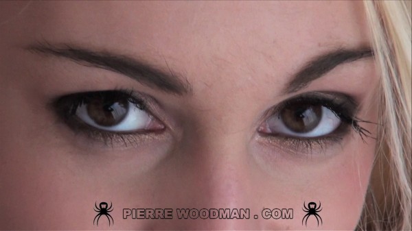 Erica Fontes - XXXX - Bed + 2 Boys